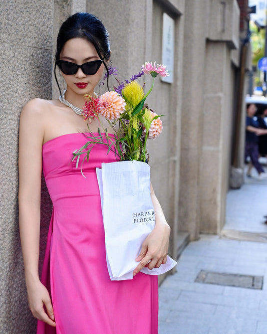 Phá cách với mẫu áo dài độc đáo được làm mới đầy khí chất