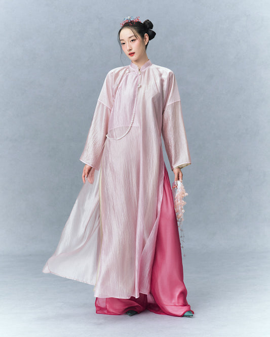 QUẦN VÂN NGA