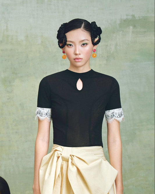 ÁO HUYỀN KHUYẾT